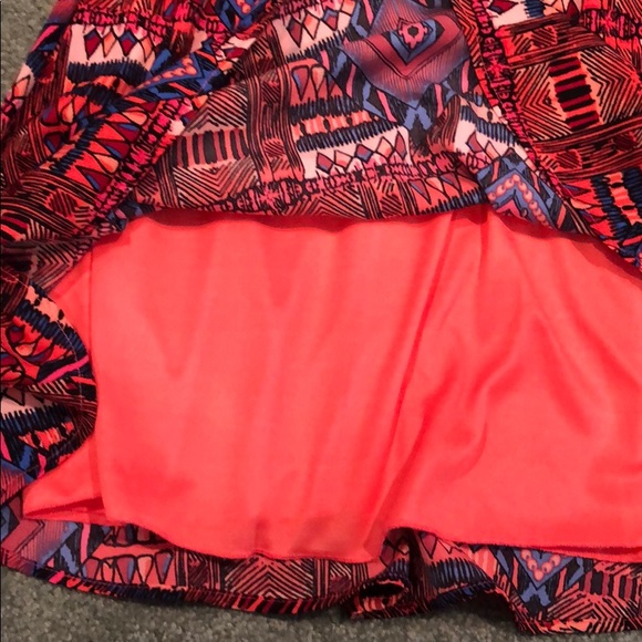 Aztec print short flouncy skirt SZ S - Picture 5 of 5